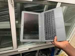 Laptop HP Stream 11 Pro G4 EE 4GB Intel Celeron SSD 60GB