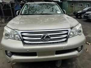 Lexus GX 460 2010 Gold