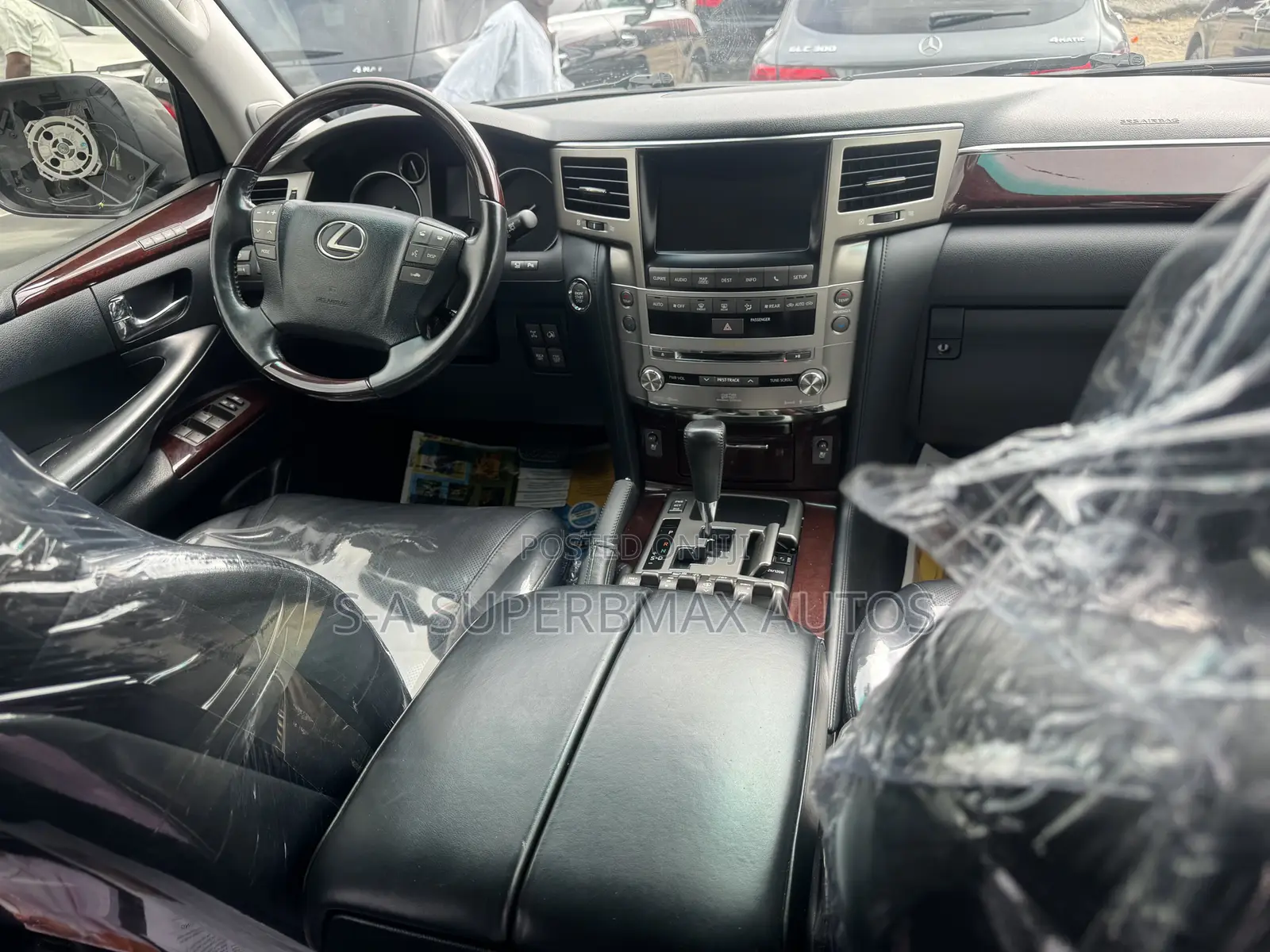 Lexus LX 570 AWD 2014 Gray