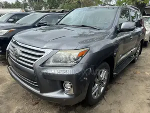 Lexus LX 570 AWD 2014 Gray