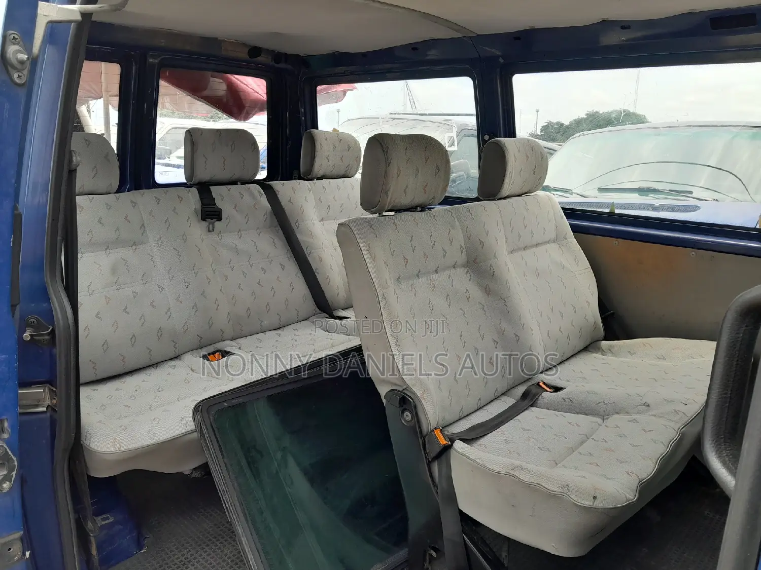 Volkswagen Transporter 2004 Blue