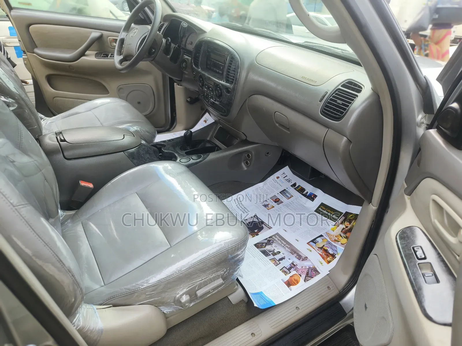 Toyota Sequoia 2004 Silver