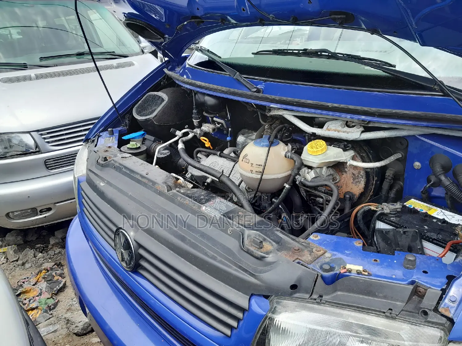 Volkswagen Transporter 2005 Blue