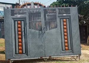 Apple-Cedar Gray Stoned Gate