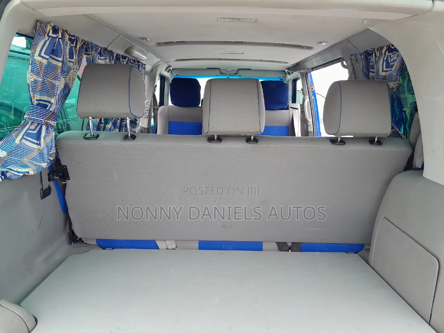Volkswagen Transporter 2005 Blue