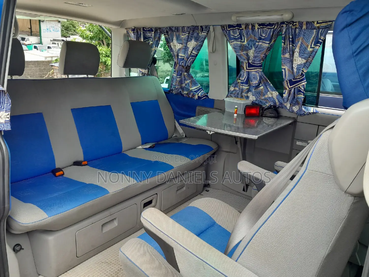 Volkswagen Transporter 2005 Blue