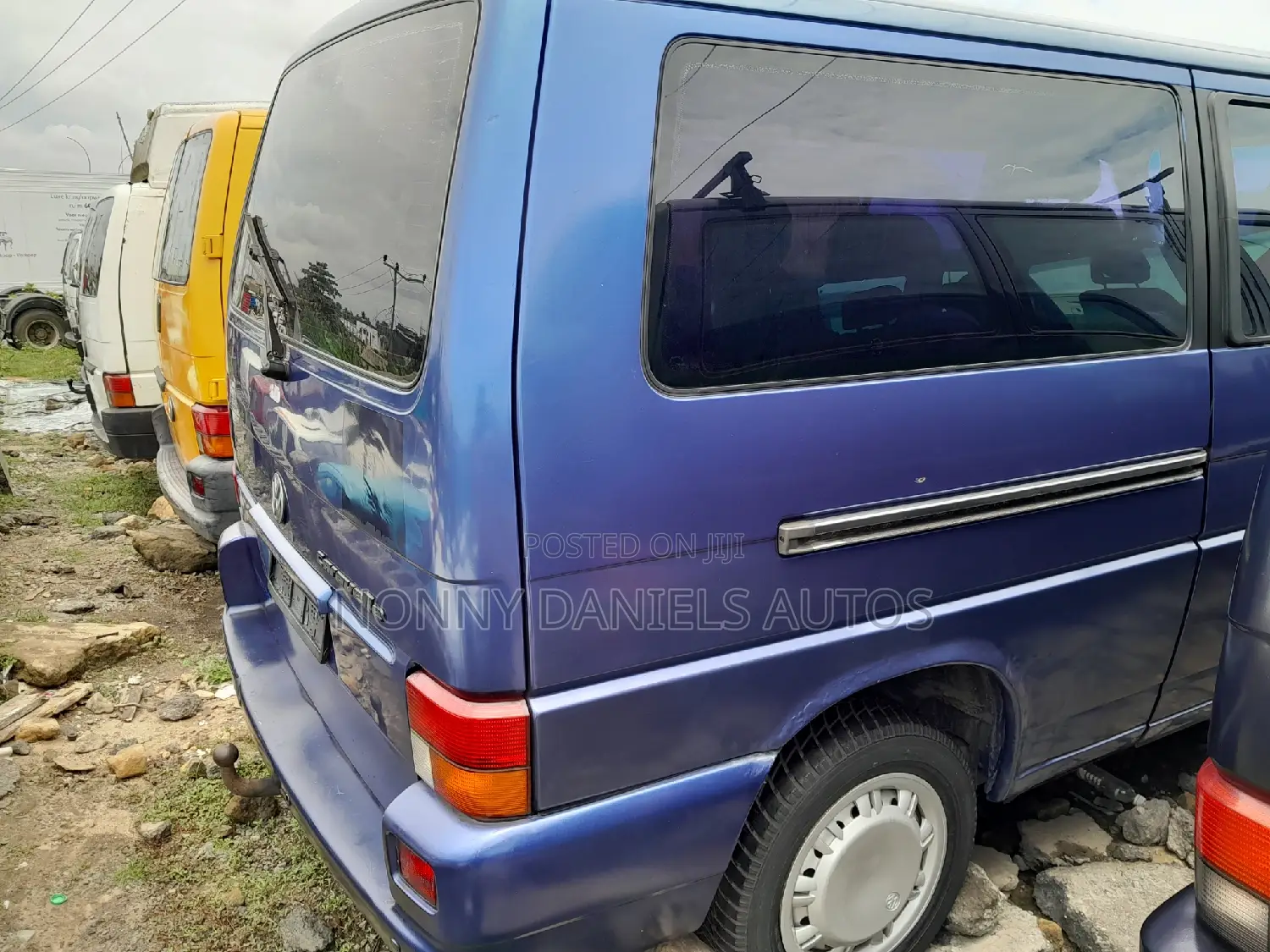 Volkswagen Transporter 2005 Blue