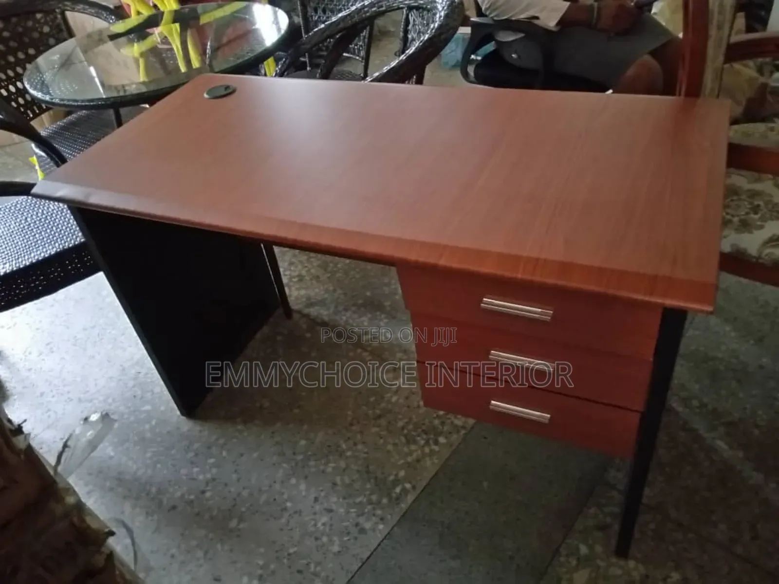 4ft Office Table