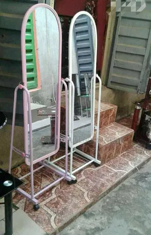 Movable Standing Dressing Mirror