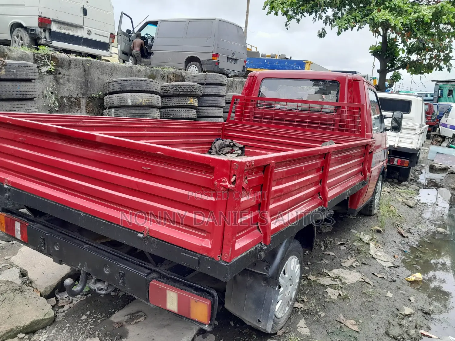 Volkswagen Transporter 2002 Red