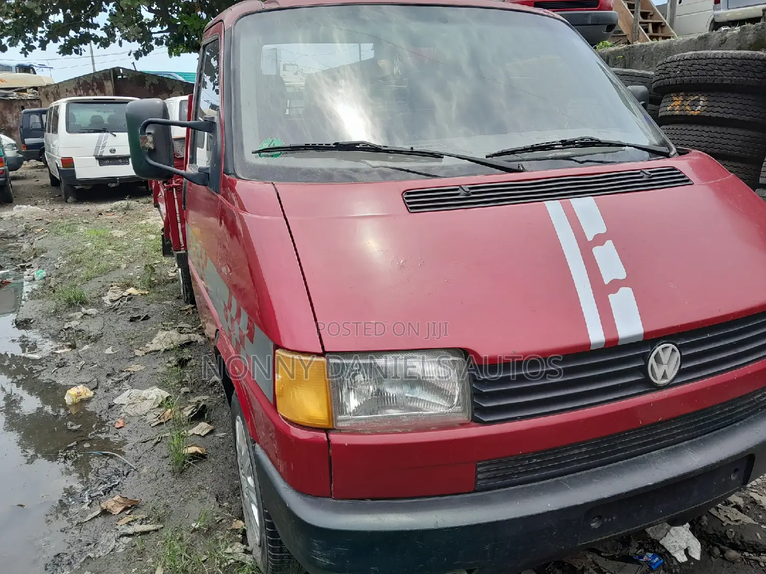 Volkswagen Transporter 2002 Red