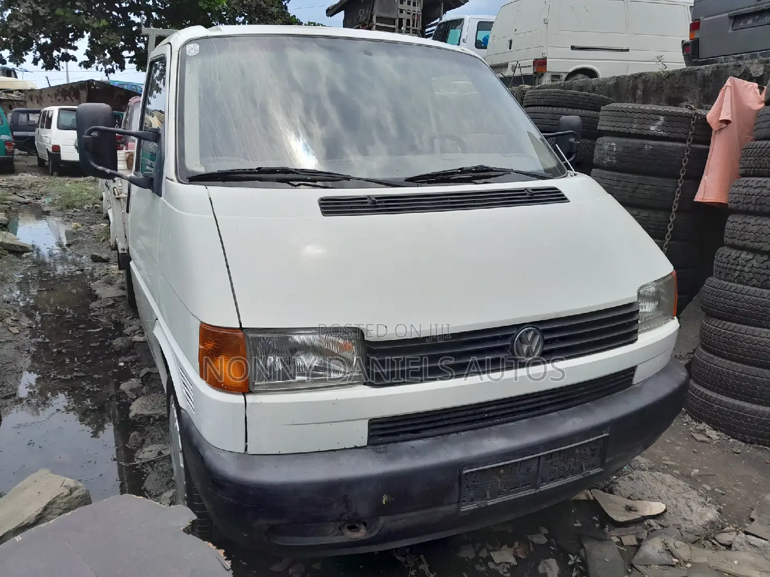 Volkswagen Transporter 2002 White