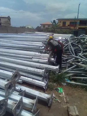 High Quality Street Lights Poles and Hanger