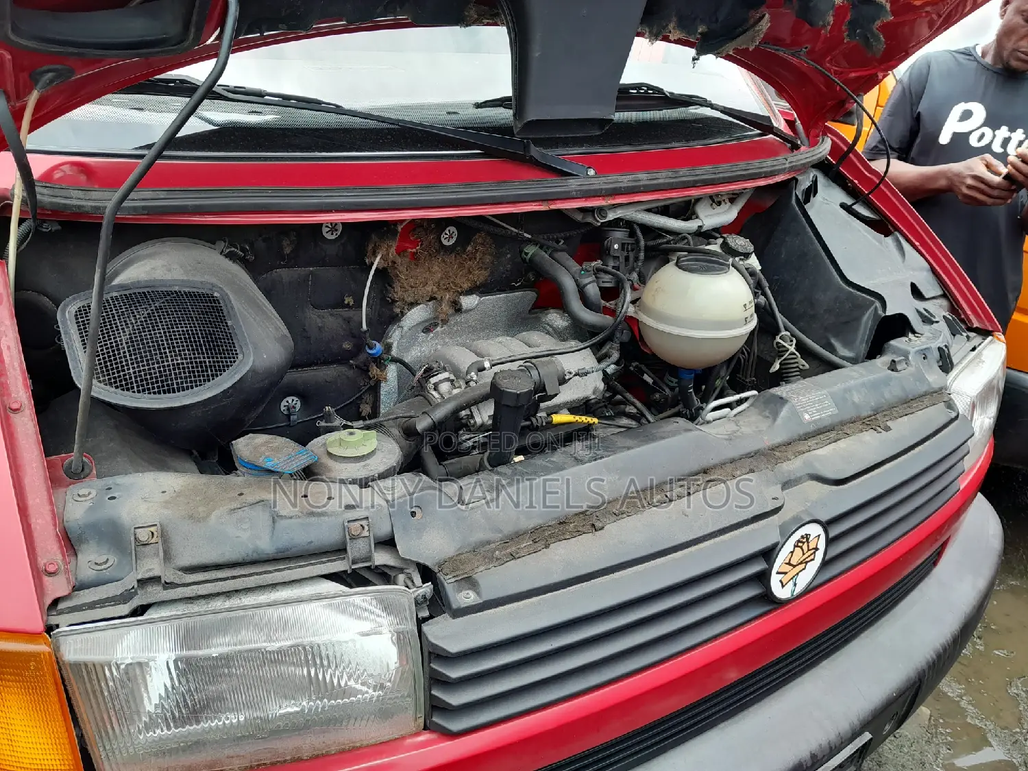 Volkswagen Transporter 2002 Red