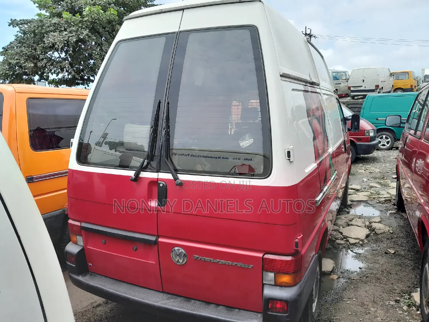 Volkswagen Transporter 2002 Red