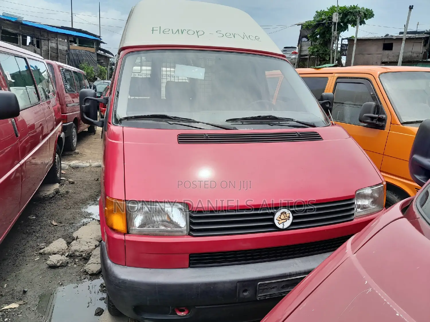 Volkswagen Transporter 2002 Red