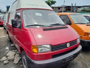Volkswagen Transporter 2002 Red