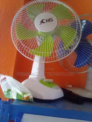 Solar Energy Table Fan With Light and Bulbs