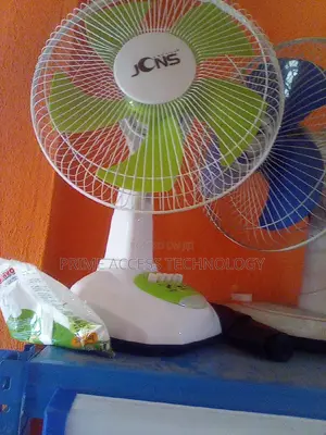 Solar Energy Table Fan With Light and Bulbs