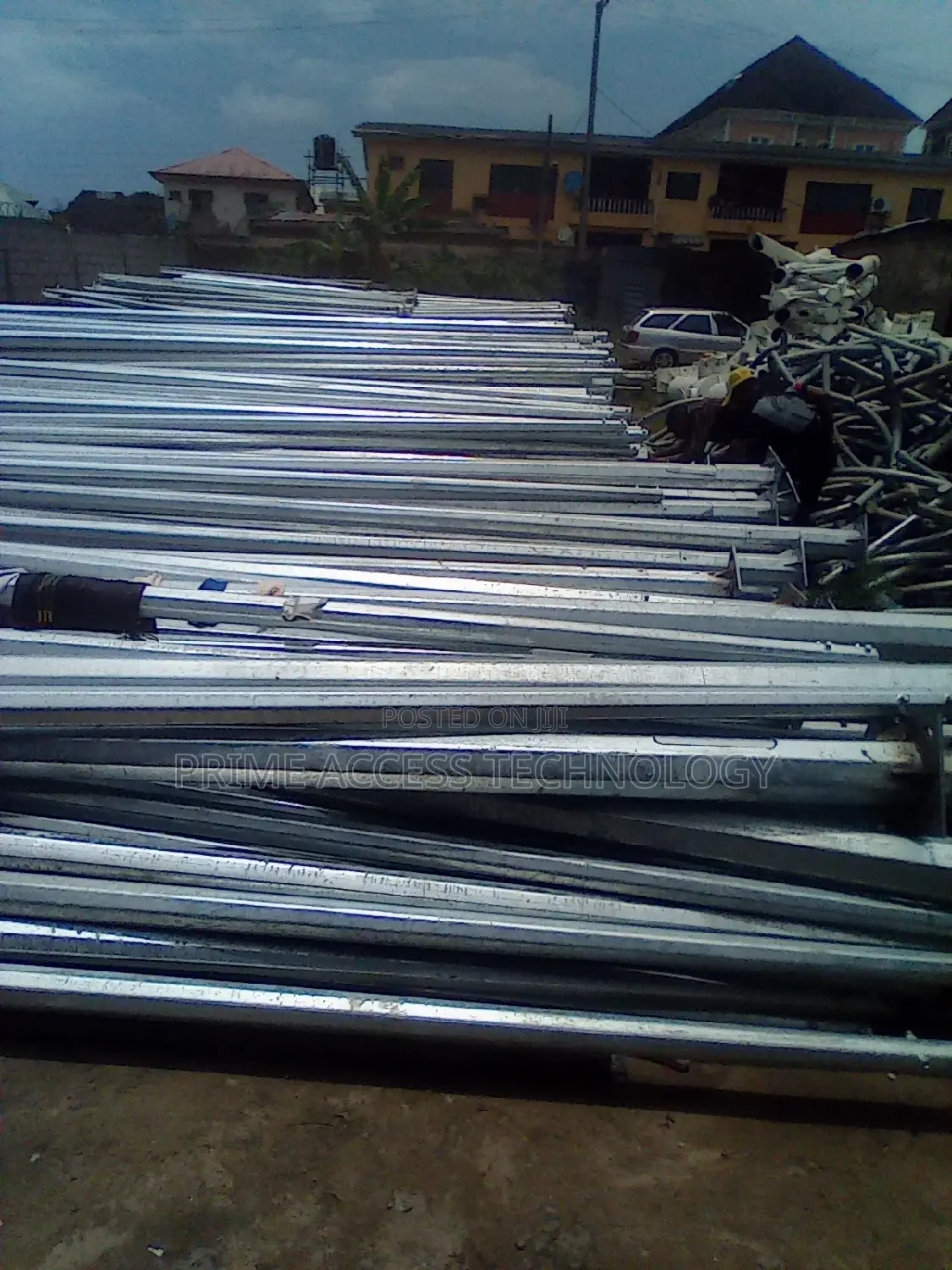 Galvanized Quality Octagonal and Round Poles