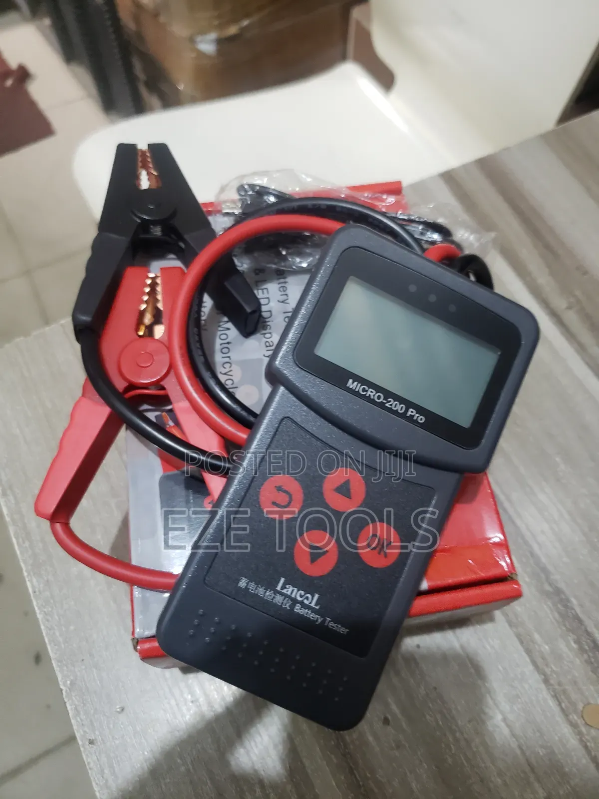 Digital Battery Tester