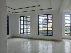 4bdrm Townhouse / Terrace in Ikeja Gra for rent