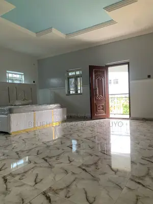 Photo - 5bdrm Duplex in Osongama Estate, Uyo for rent