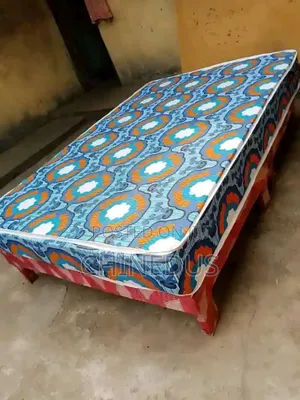 Super Quality Body Massaging 4by6 Covered Mattress