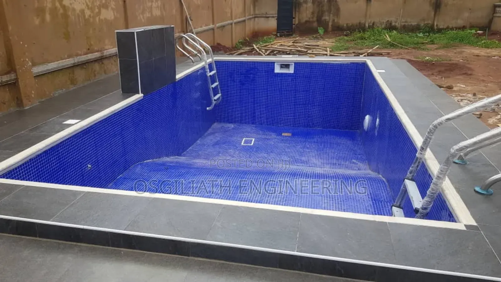 Decent Swimming Pool