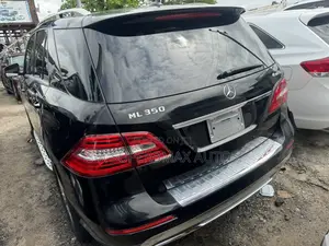 Mercedes-Benz M Class 2015 Black
