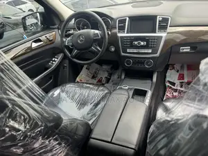 Mercedes-Benz M Class 2015 Black