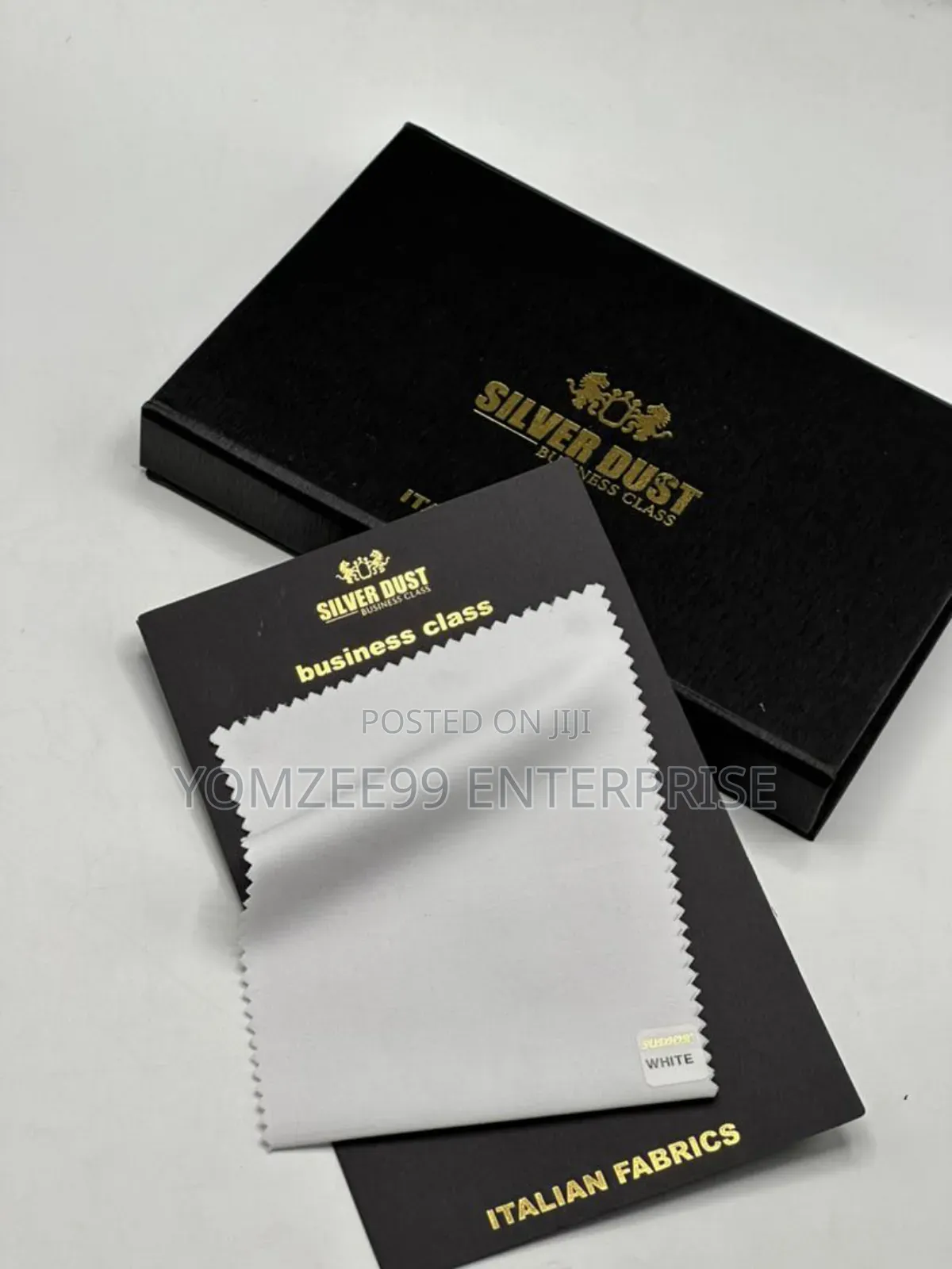 Senator Material (Silver Dust)