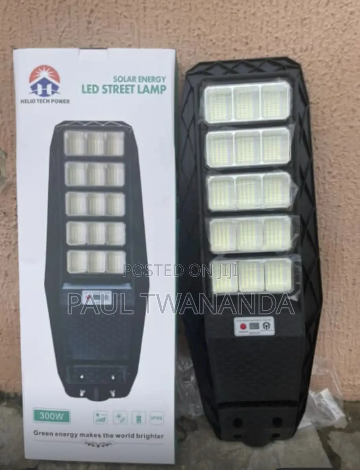 300 Watts Solar Street Light