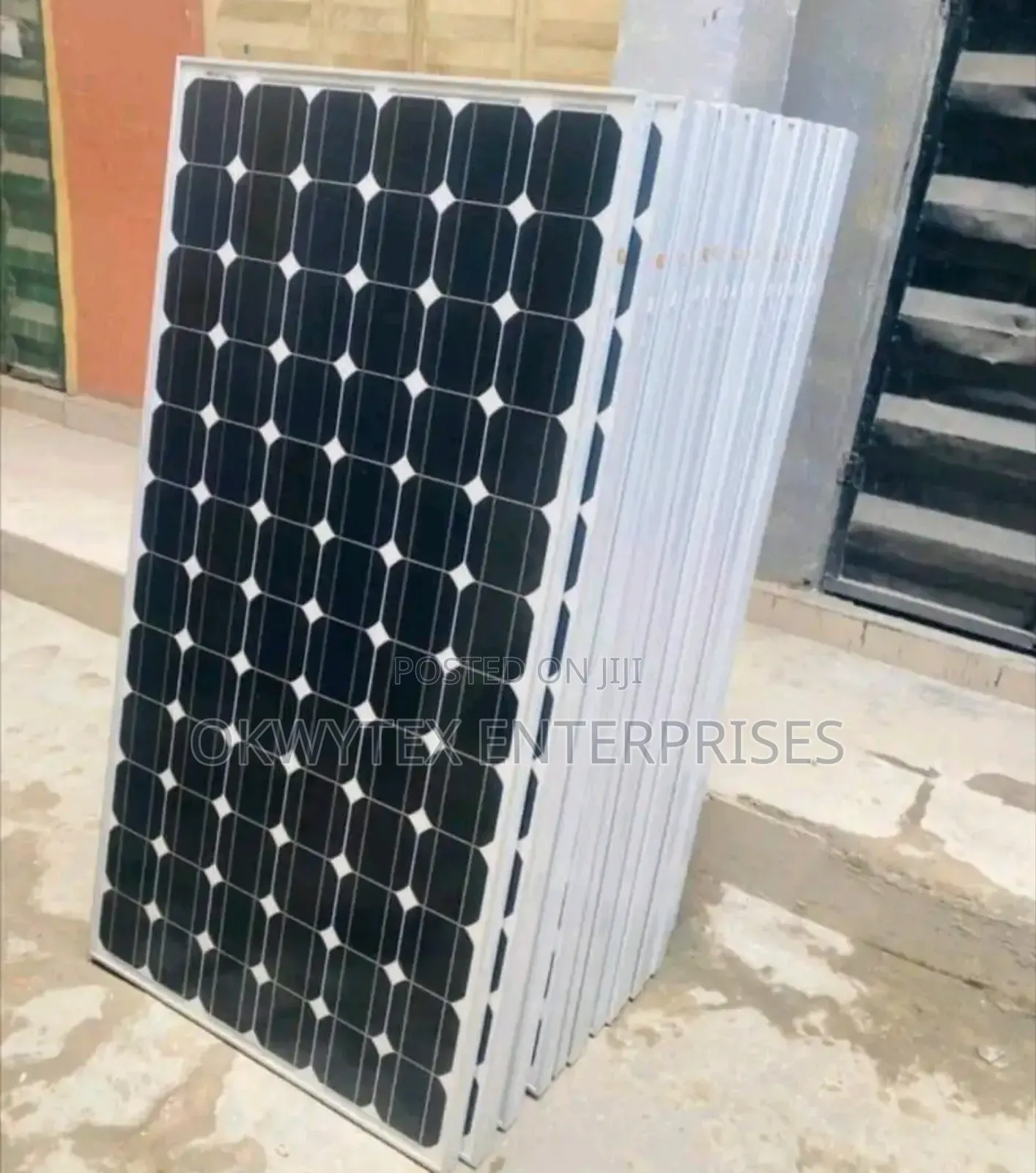 300watts Canadian Mono Solar Panel