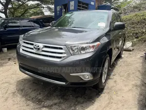 Toyota Highlander 2013 Gray