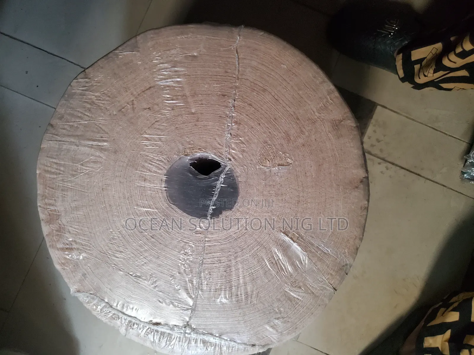Industrial Tissue 250m Available