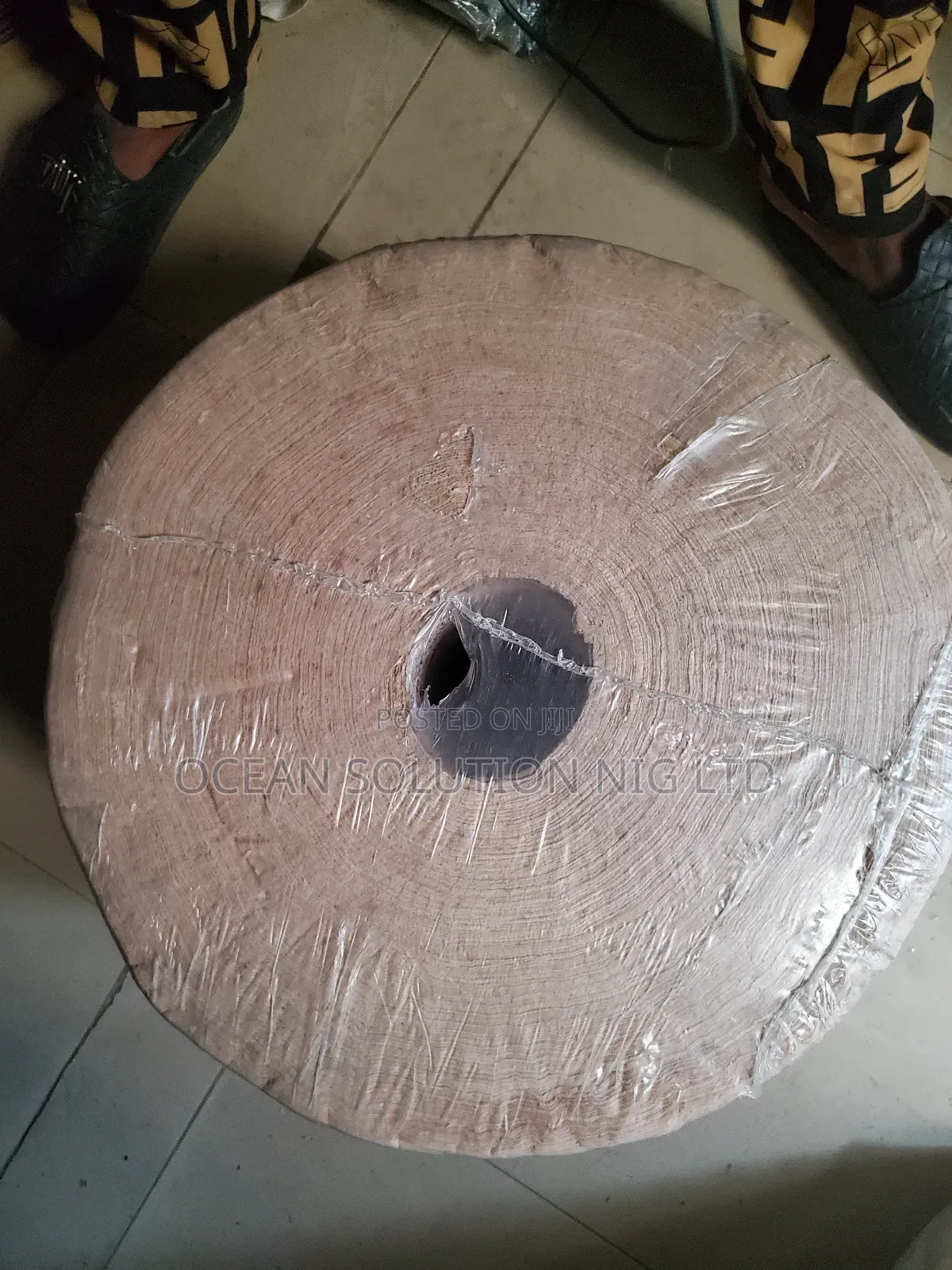 Industrial Tissue 250m Available