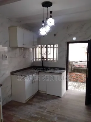 Photo - 1bdrm Room & Parlour in Paradise 3, Chevron for rent