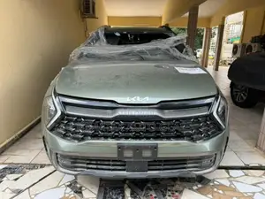 Kia Sportage 2024 Windscreen Glass Available