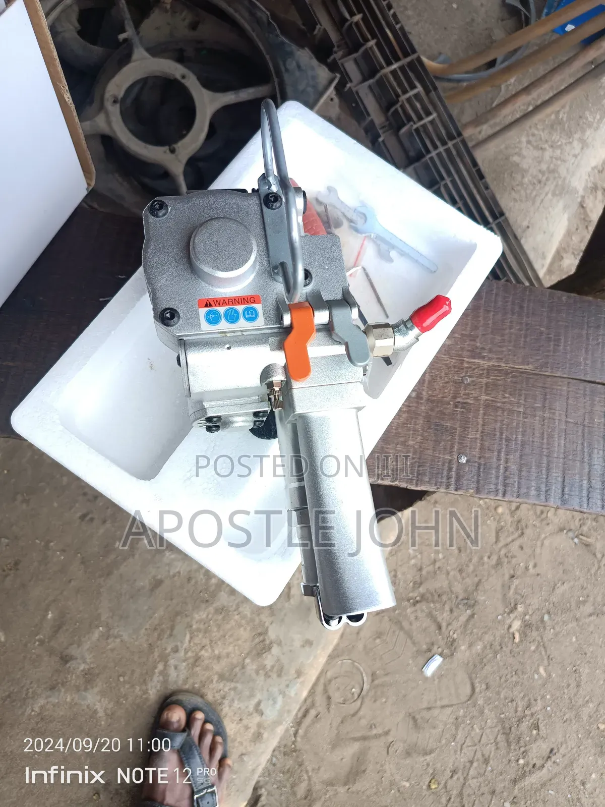 Air Strapping Machine