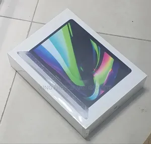 New Laptop Apple MacBook Pro 2022 M2 16GB Apple M2 SSD 512GB
