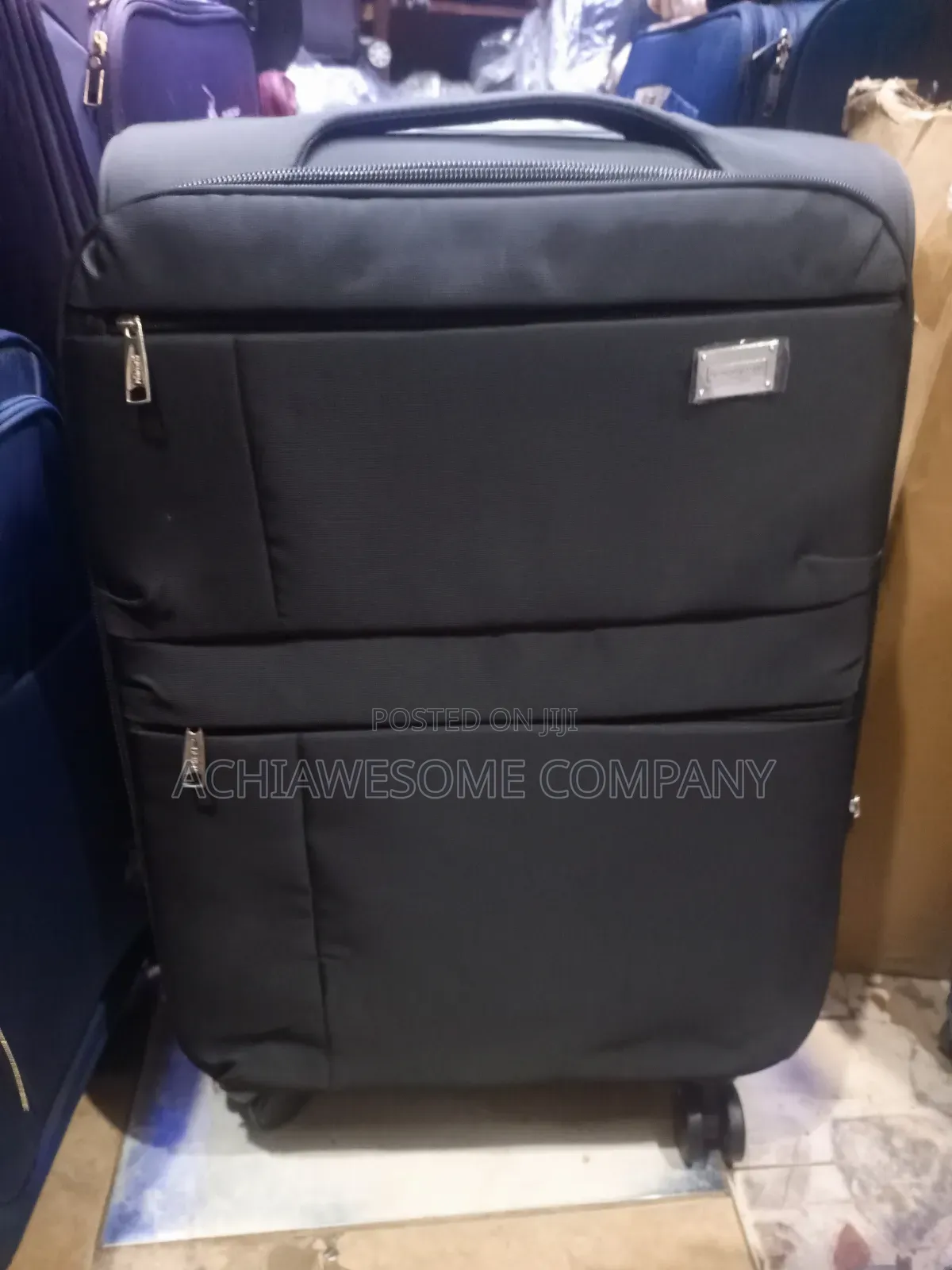Weightless Medium Box