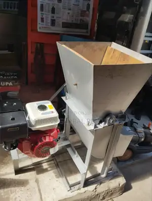 Industrial Cassava Milling Machine .