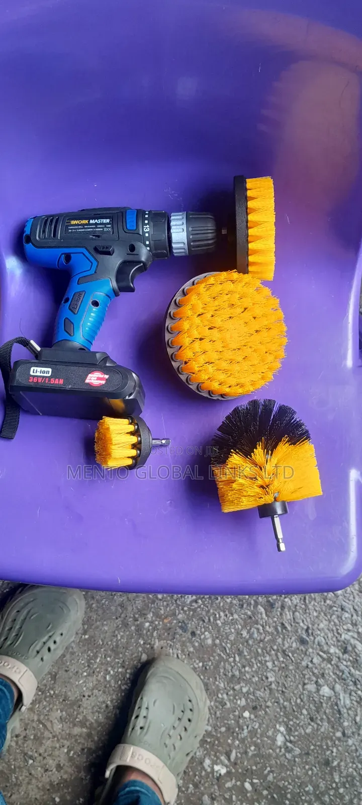 Set of Scrubbing Brush