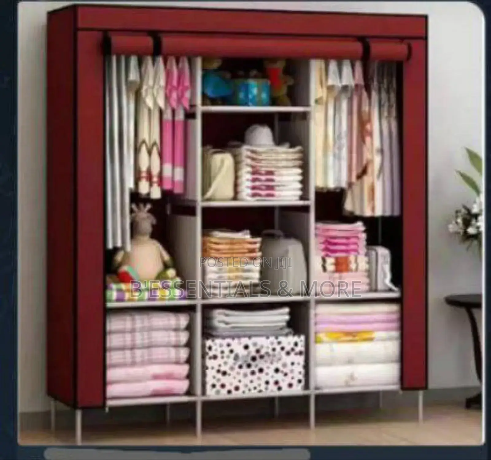 Classy 3 Column Mobile Wardrobe