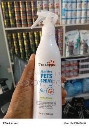 Relief and Freshen Detangling Spray 230ml