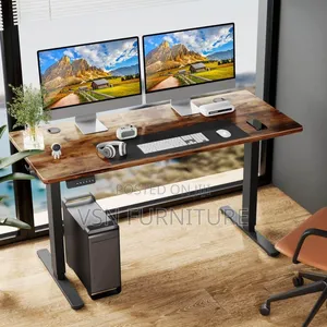 Brown Top Electric Adjustable Desk 1.6 Meter