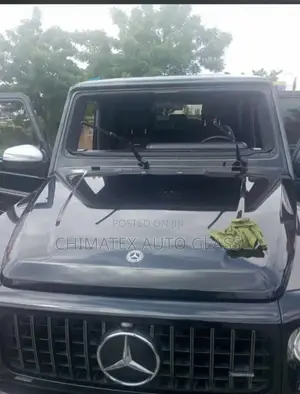 Mercedes Gwagon Windscreen Windscreen Glass Available
