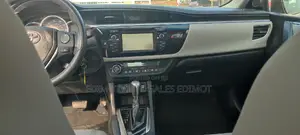 Toyota Corolla 2016 Silver