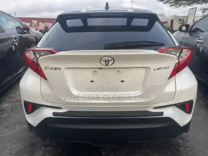 Toyota C-HR Limited 2021 White